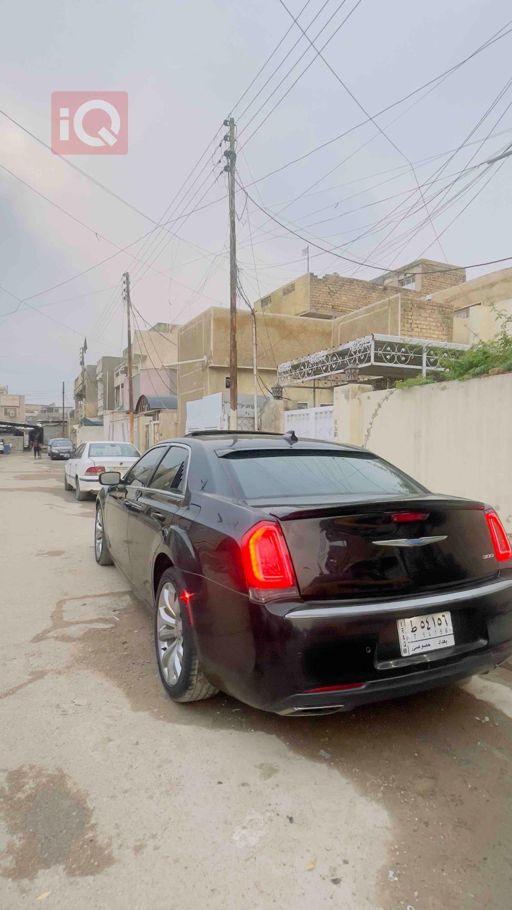 کرایسلەر 300